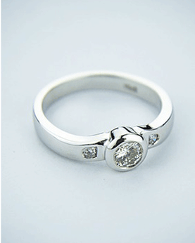 925 Sterling Silver Cubic Zirconia Princess Heart Crown Tiara CZ Band Ring